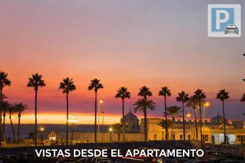 The Traveller`s house con vistas a PLAYA LA CALETA