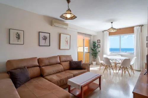 Desayuno con vistas, parking privado terraza