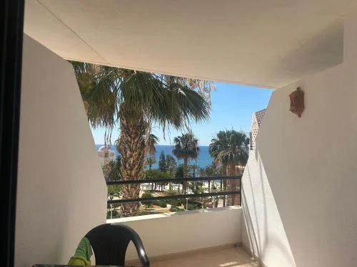Apartamento con Terrazas y vistas al mar