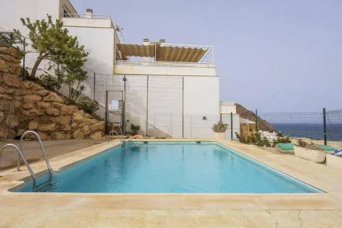 Esencia de Mar Terraza y Piscina