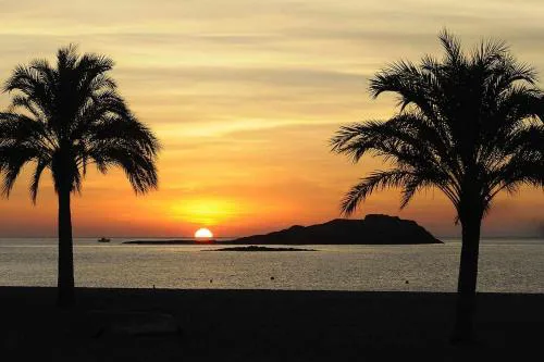 Las Marinicas -Primera línea de la playa-