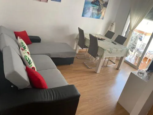 Piso céntrico cerca de la playa