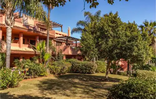 2 Bedroom Stunning Apartment In Casares