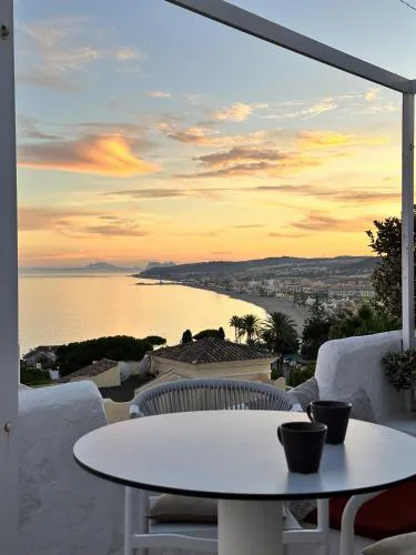 53 Top floor of Terrazas de la Bahia Casares Costa