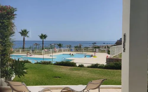 My Space on the Beach, Luxury Apartment