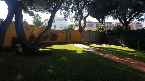 Chalet la barrosa a 800 mts playa