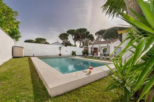 Villa Barbara mit großem Pool, ACs, Jacuzzi und strandnah