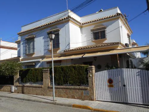 Penthouse Sleeps 4 with Private Garden