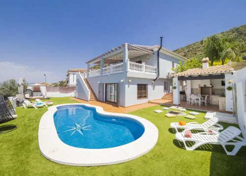 Cubo's Villa Gabriela