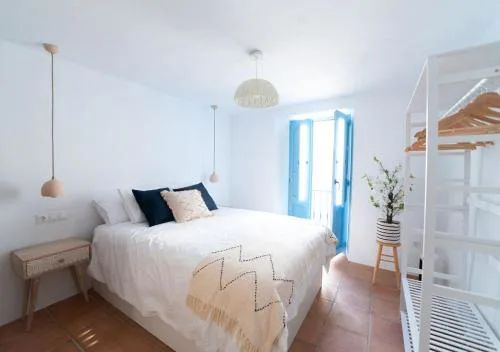 La Montsiña, acogedora casa de estilo mediterráneo