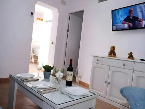 Apartamento centro conil ideal para familias