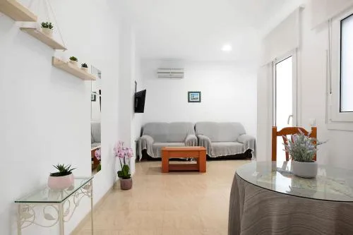 Aptº Jábega "Ideal para Familias y Parejas" renovado