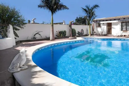 Casa el Pilaito con piscina compartida cerca de la playa