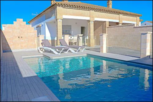 Chalet Peñuelas con piscina