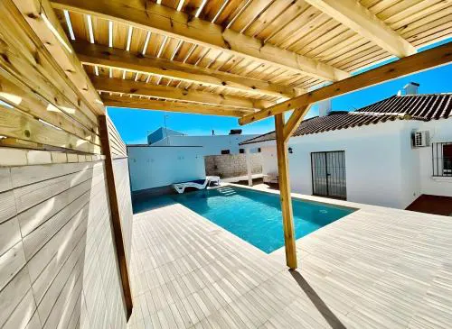 Chalet Piscina Privada Parking Cerca del pueblo Viewl