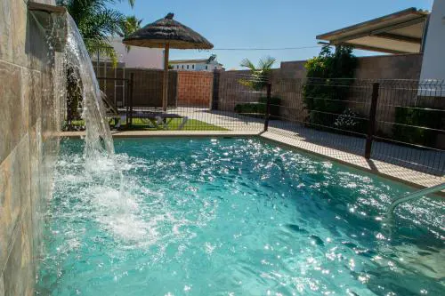 Villa Nueva Cascada - Casa Rustica "Tu Casa En Conil"