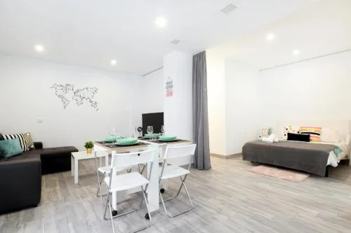 Acogedor LOFT en Bajo CENTRICO