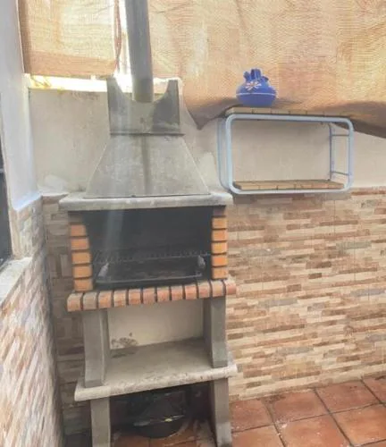 Apto con patio y barbacoa BBQ H de la Reina