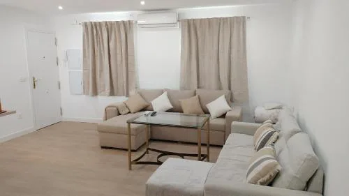 Bonito, céntrico y fresco apartamento Santa Marina