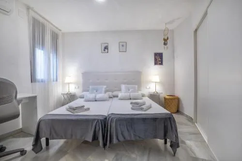 Encanto en la Judería: Apartamento con Patio