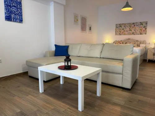 Loft Jazmin junto a Puente Romano
