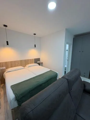 P&C APARTMENTS - Complejo Pintor Zurbarán
