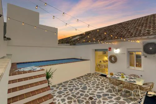 Private House PRIVATE POOL Private Andalusian Courtyard BBQ Near Historic Center