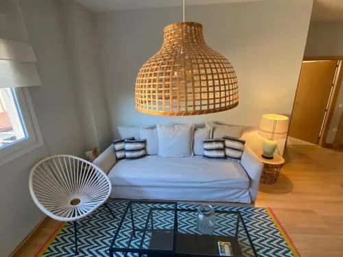 Apartamento primera linea de playa reformado en Las Redes