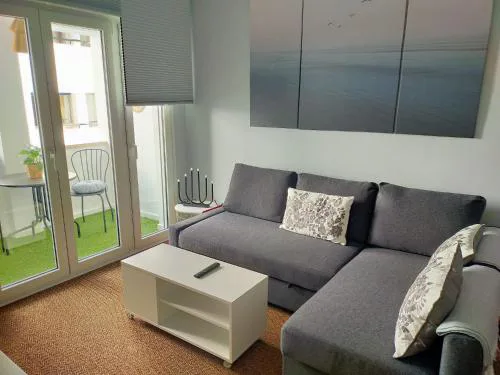 BASTINAZO ALOHADREAM - PREMIUM - La mejor ubicación con Aire Acondicionado, Insonorización, Terraza y Equipamiento en El Puerto de Santa María - Grupo de solo menores de 25 no aceptados salvo fianza adicional