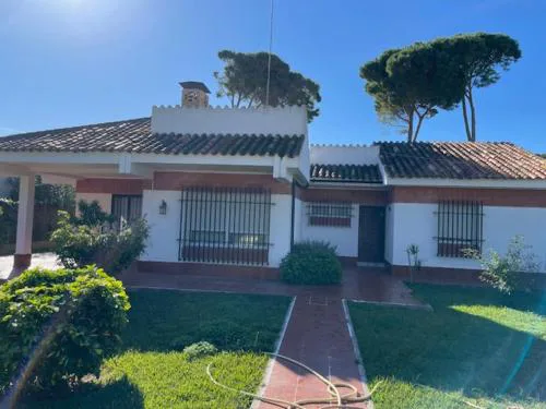 Chalet Independiente Pango Vistahermosa