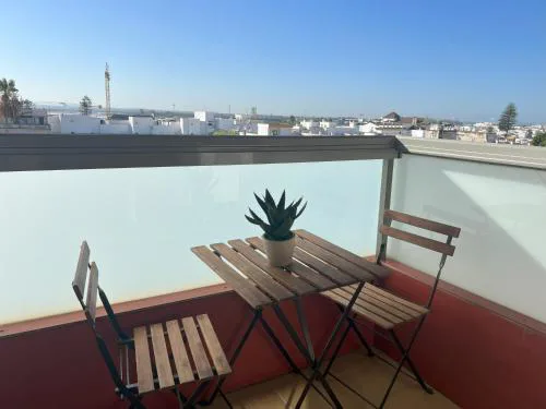 GATU PREMIUM Marismas, terraza, parking, piscina común y aire acc , " Preferente mayores de 25 años y familias "