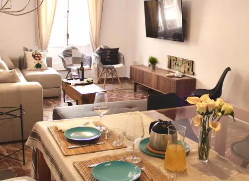 GATU PREMIUM Villa Aramburu, " Preferente mayores de 21 años y familias "