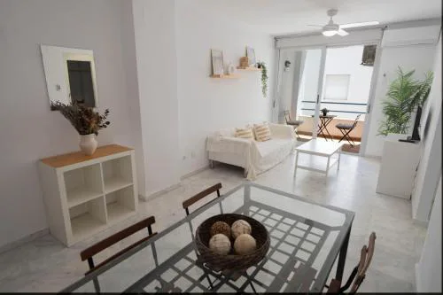 GINVA - Apartamento con terraza en la ribera del río