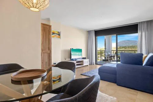 Acosta 2 by Asola Property