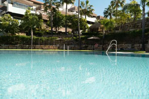 ALEGRIA DE VIVIR EXCLUSIV 2 bedroom appartment pool, parking, wifi, netflix, padel and more