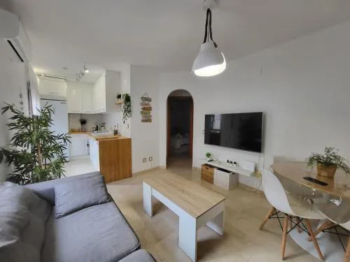 Apartamento Moderno cerca del Mar-Playa y Centro a 2 min