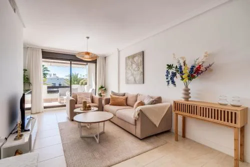 Apartment in Estepona Sunset Golf with Pool & Parking - Near the Beach