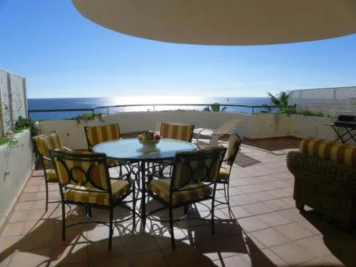 Beach Penthouse Bermuda Beach 3