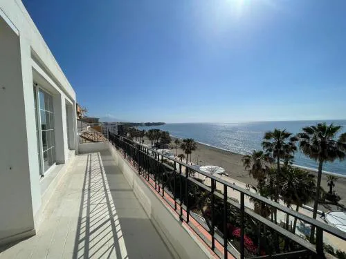 BeachLine Penthouse - SeaLine Apartments