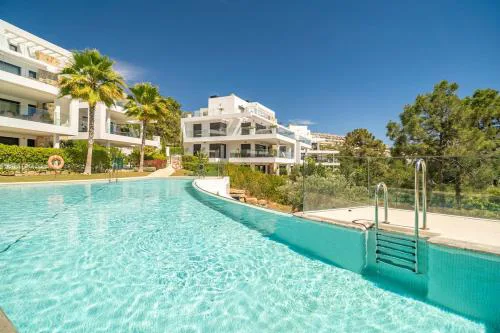Deluxe Flat Surrounded by Nature