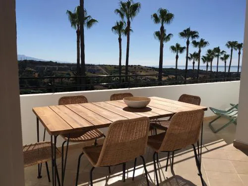 Estepona Golf Apartment