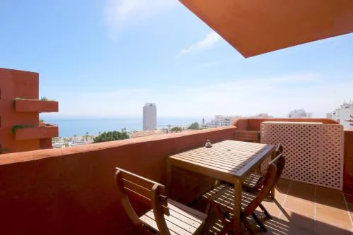 Estepona Town Apartment EDDIE