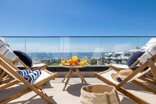 Exquisite Penthouse with Panoramic Sea view RDR475