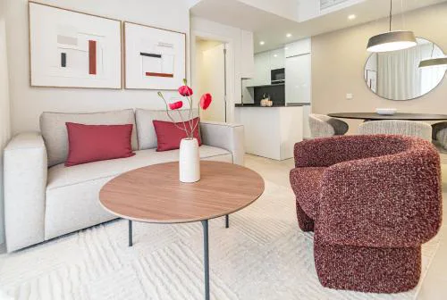LE2C-Modern apartment near the beach town Centre