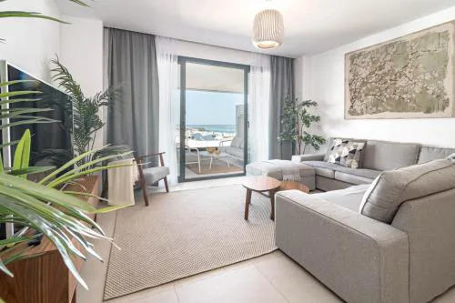 LME101A- Lovley Apartment with stunning views