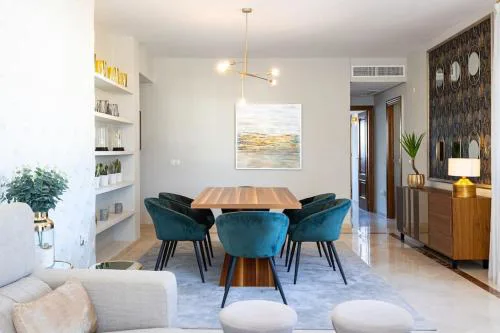 Luxuary Beachside 3BR apartment !