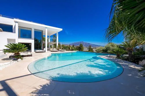 Marlux Stay Luxury Villa Piscine, Jacuzzi, golf, sea view 21p
