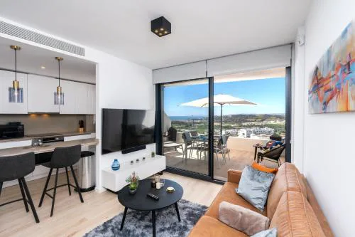 One80 Residences New Modern Apartment with amazing sea view to Gibraltar & Africa