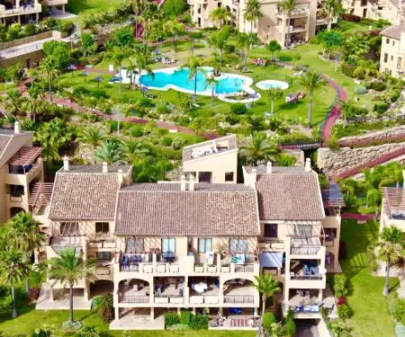 Quartiers Marbella Penthouse in Hacienda Cifuentes Benahavis