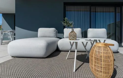 Stunning Contemporary 3-Bedroom Corner Apartment in the Idyllic Oasis 325, Estepona